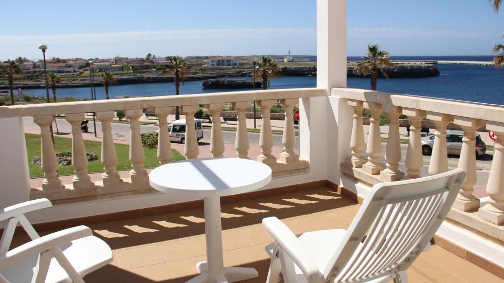 Hostal Sa Prensa ثيوداديلا المظهر الخارجي الصورة